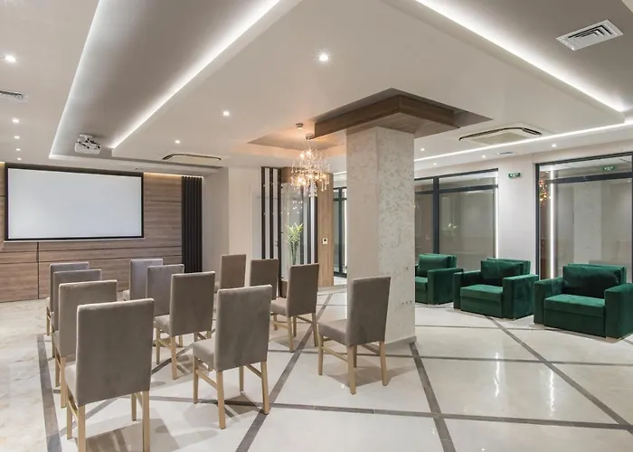 Green Luxury Apartments